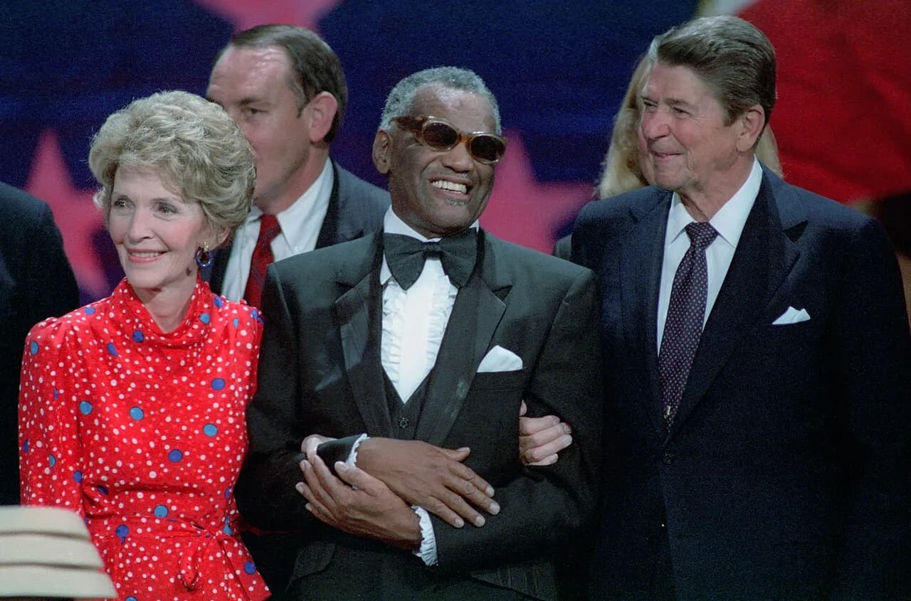 Memorial page of Ray Charles