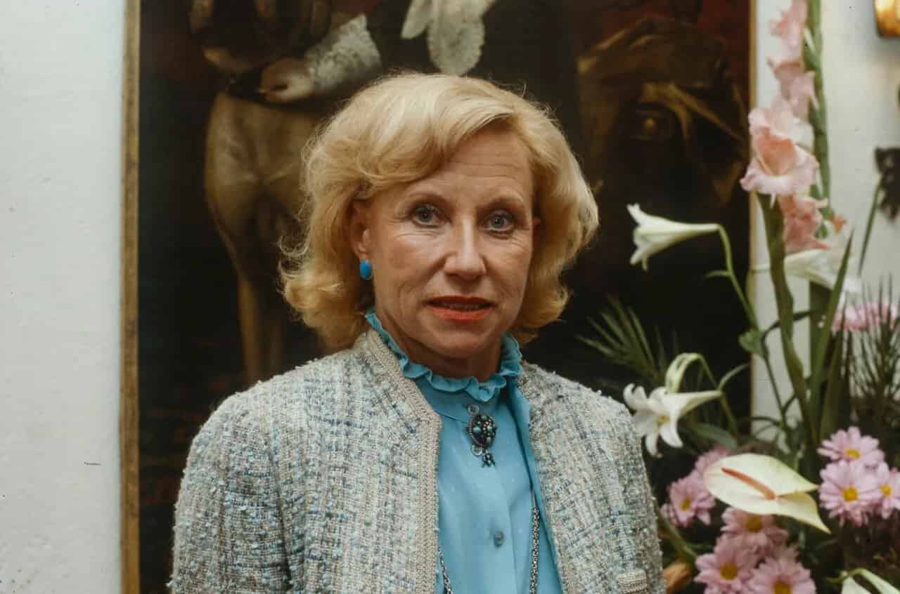 Memorial page of Geneviève Aubry