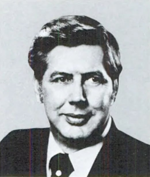Portrait of Buddy Leach (1934–2022) – memorial page