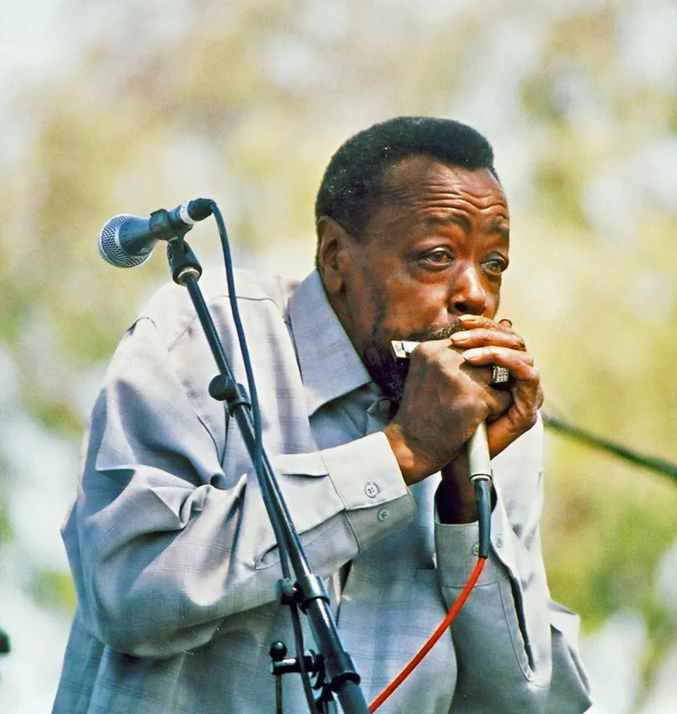 Portrait of Carey Bell (1936–2007) – memorial page