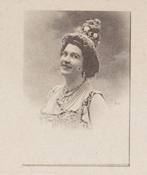 Portrait of Clémence de Pibrac (1869–1938) – memorial page