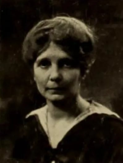 Portrait of Caroline Brown Bourland (1871–1956) – memorial page