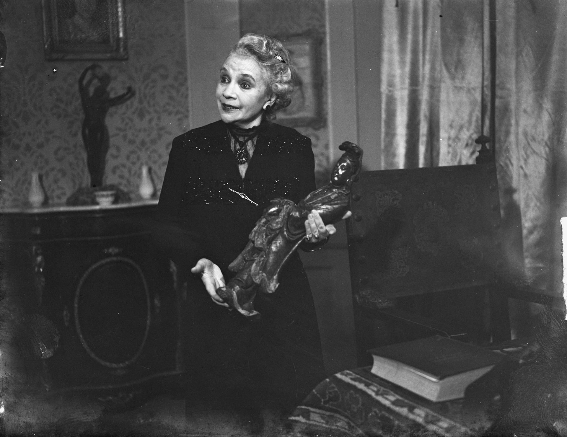 Porträt von Marie Meunier (1899–1972) – Gedenkseite