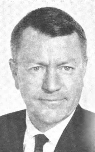 Portrait of Chester L. Mize (1917–1994) – memorial page