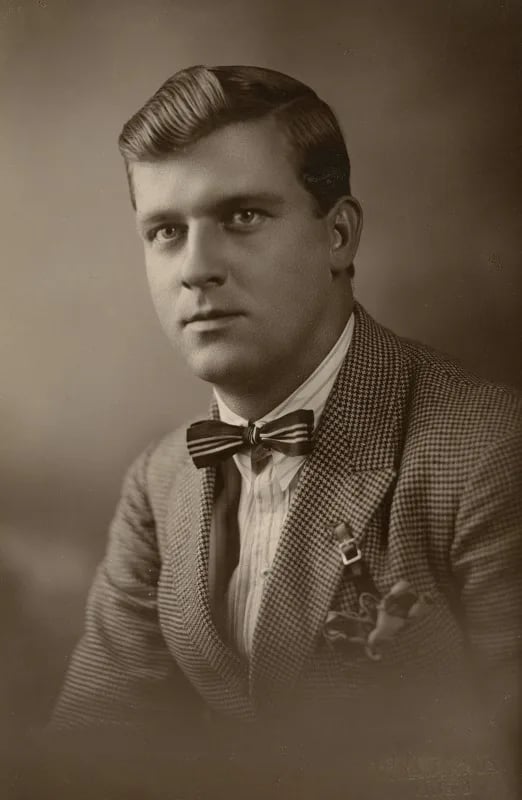 Porträt von Vambola Kurg (1898–1981) – Gedenkseite