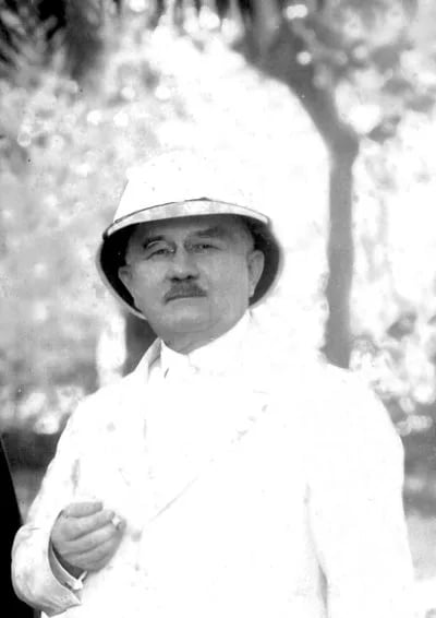 Portrait of Louis Finot (1864–1935) – memorial page
