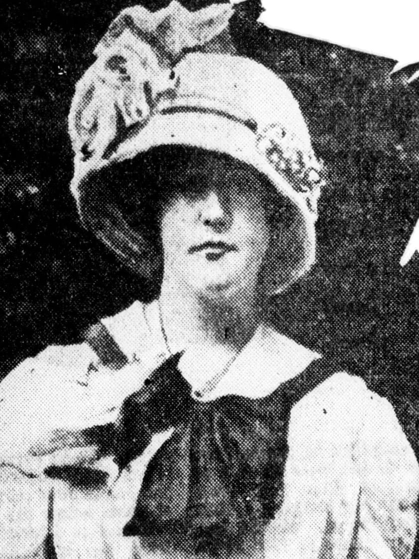 Portrait of Julia Estelle French (1893–1963) – memorial page