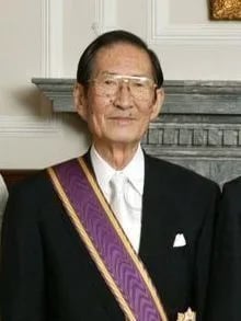 Portrait of Motoo Shiina (1930–2007) – memorial page