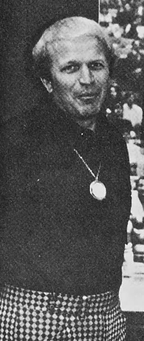 Portrait of Cotton Fitzsimmons (1931–2004) – memorial page