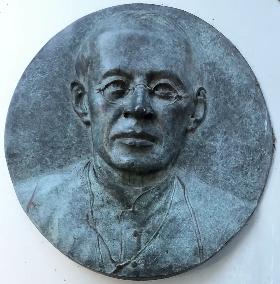 Portrait of Maurice Eugène Gard (1824–1890) – memorial page
