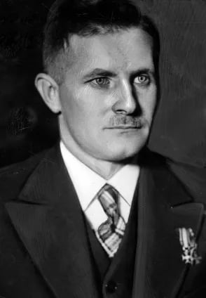 Portrait of Erwin Więckowski (1894–1975) – memorial page