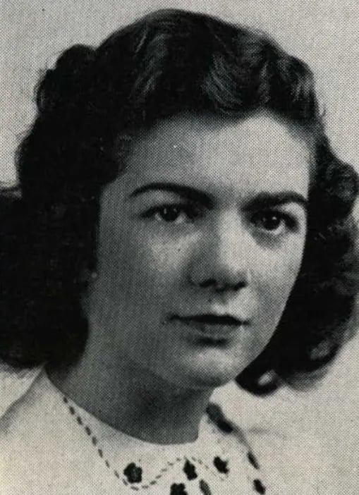 Portrait of Mary Marvell Whitfield (1923–2003) – memorial page