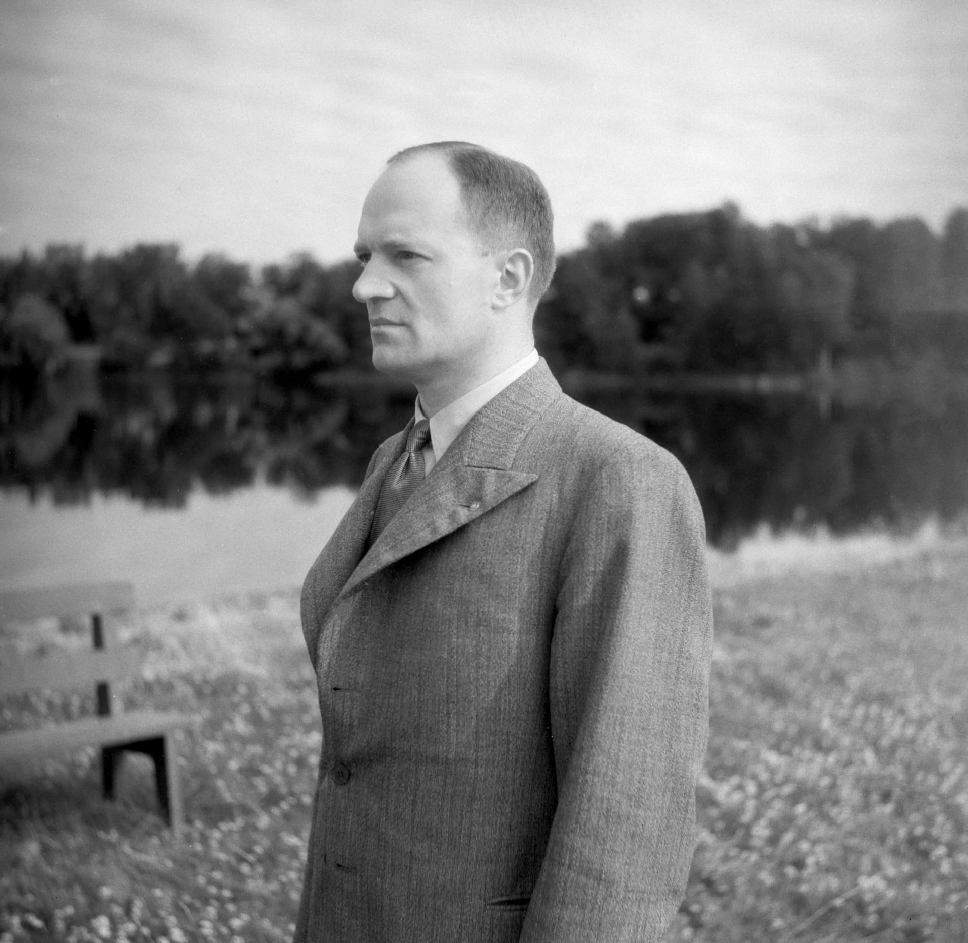Porträt von Arvo Ylinen (1902–1975) – Gedenkseite