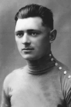 Portrait of Fañch Favé (1905–1951) – memorial page