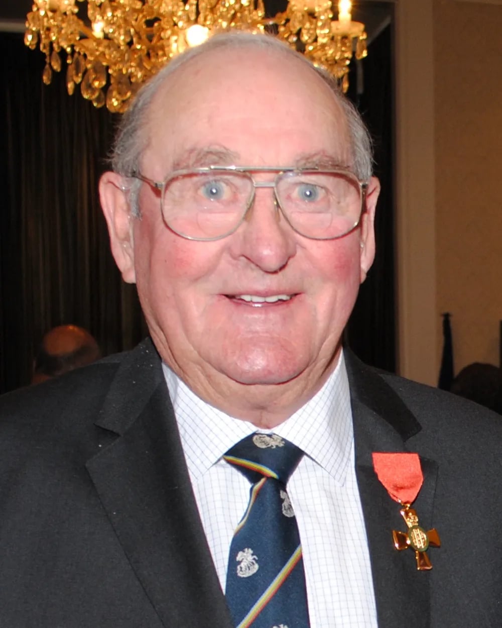 Portrait of Alan Hampton (1932–2023) – memorial page