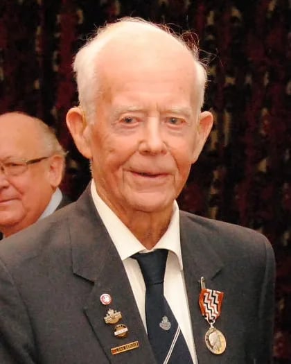 Porträt von Fred Cooper (1922–2023) – Gedenkseite