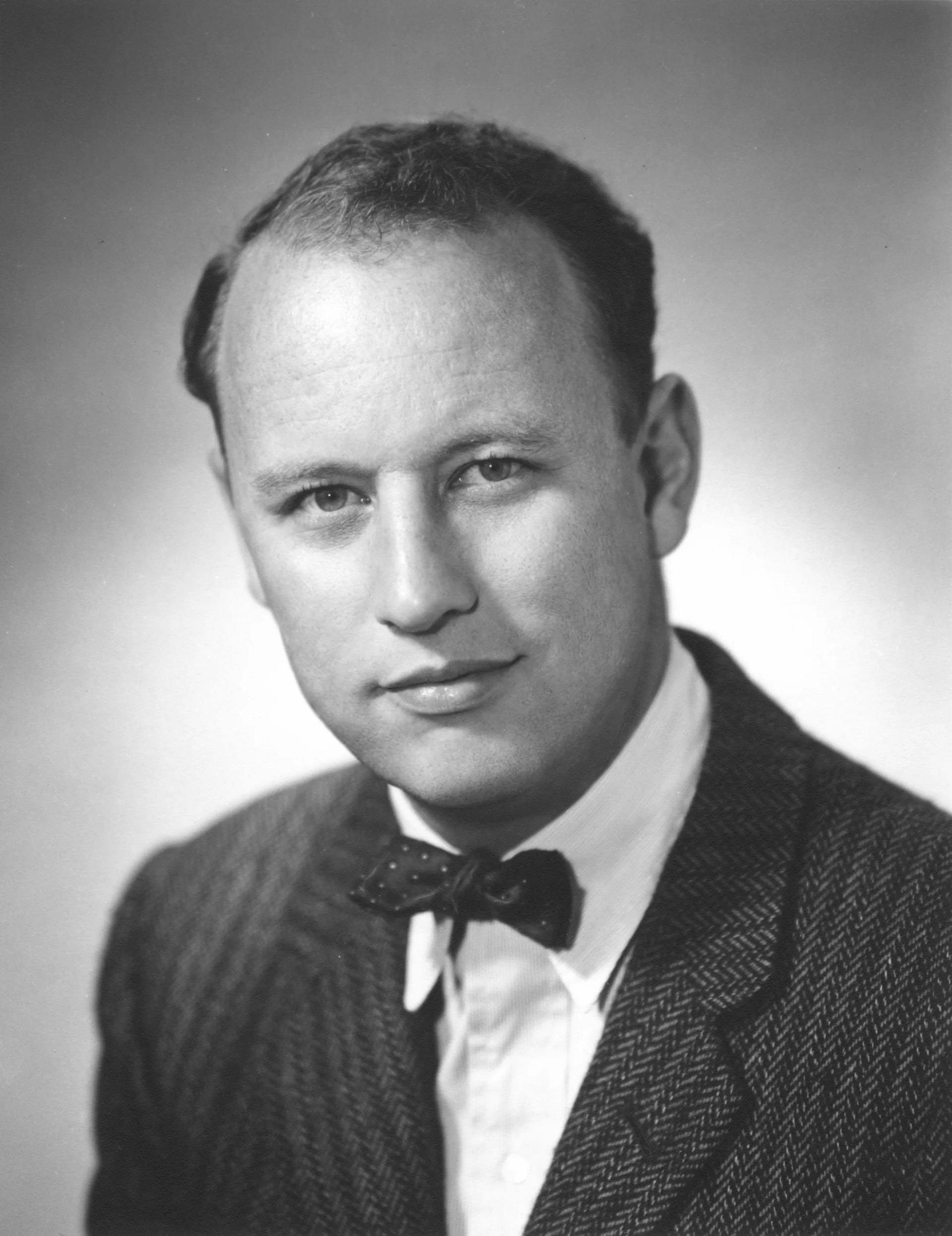 Porträt von Donald S. Fredrickson (1924–2002) – Gedenkseite