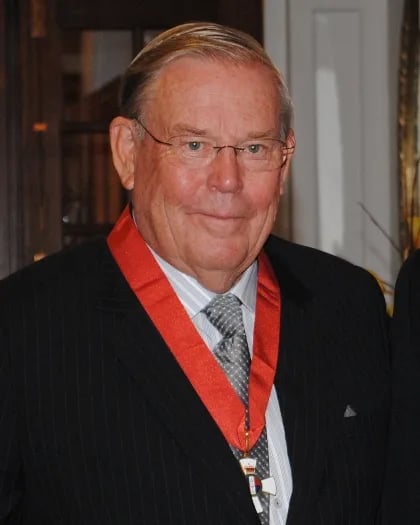 Porträt von Richard Izard (1934–2024) – Gedenkseite