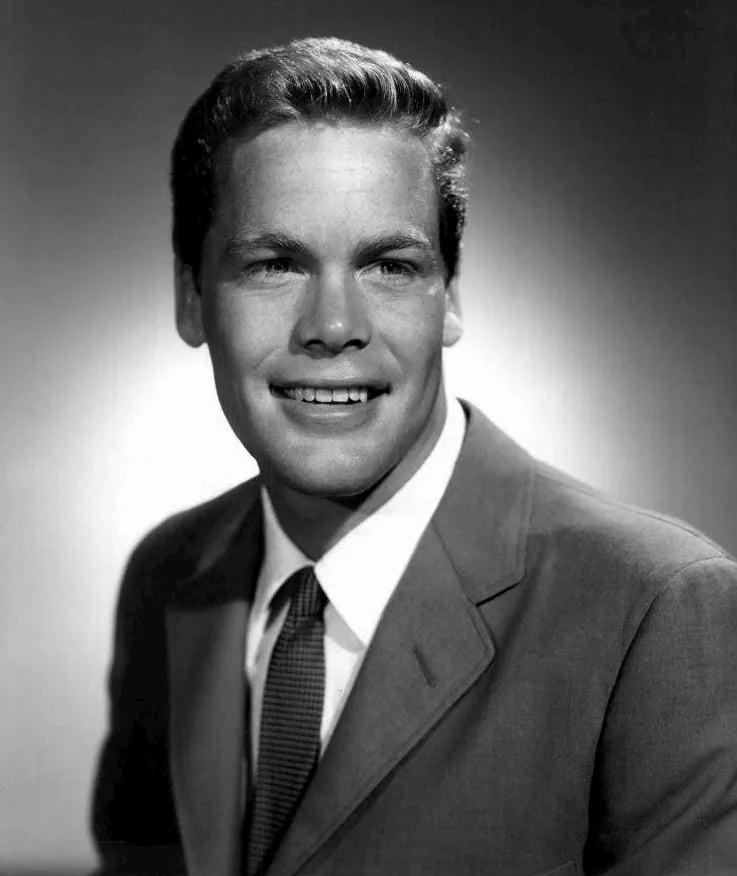 Portrait of Doug McClure (1935–1995) – memorial page