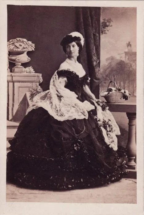 Portrait of Elizabeth Wellesley, Duchess of Wellington (1820–1904) – memorial page