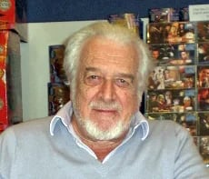 Porträt von Nicholas Courtney (1929–2011) – Gedenkseite
