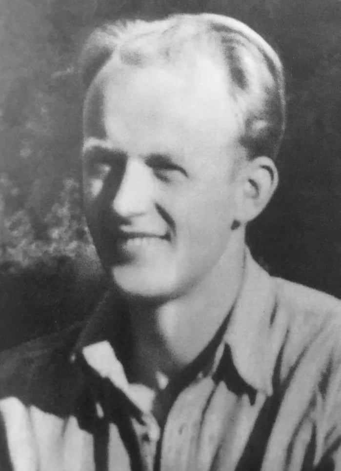 Portrait of Olav Bismo (1917–1944) – memorial page