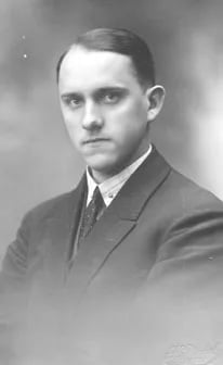 Portrait of Julius Mägiste (1900–1978) – memorial page
