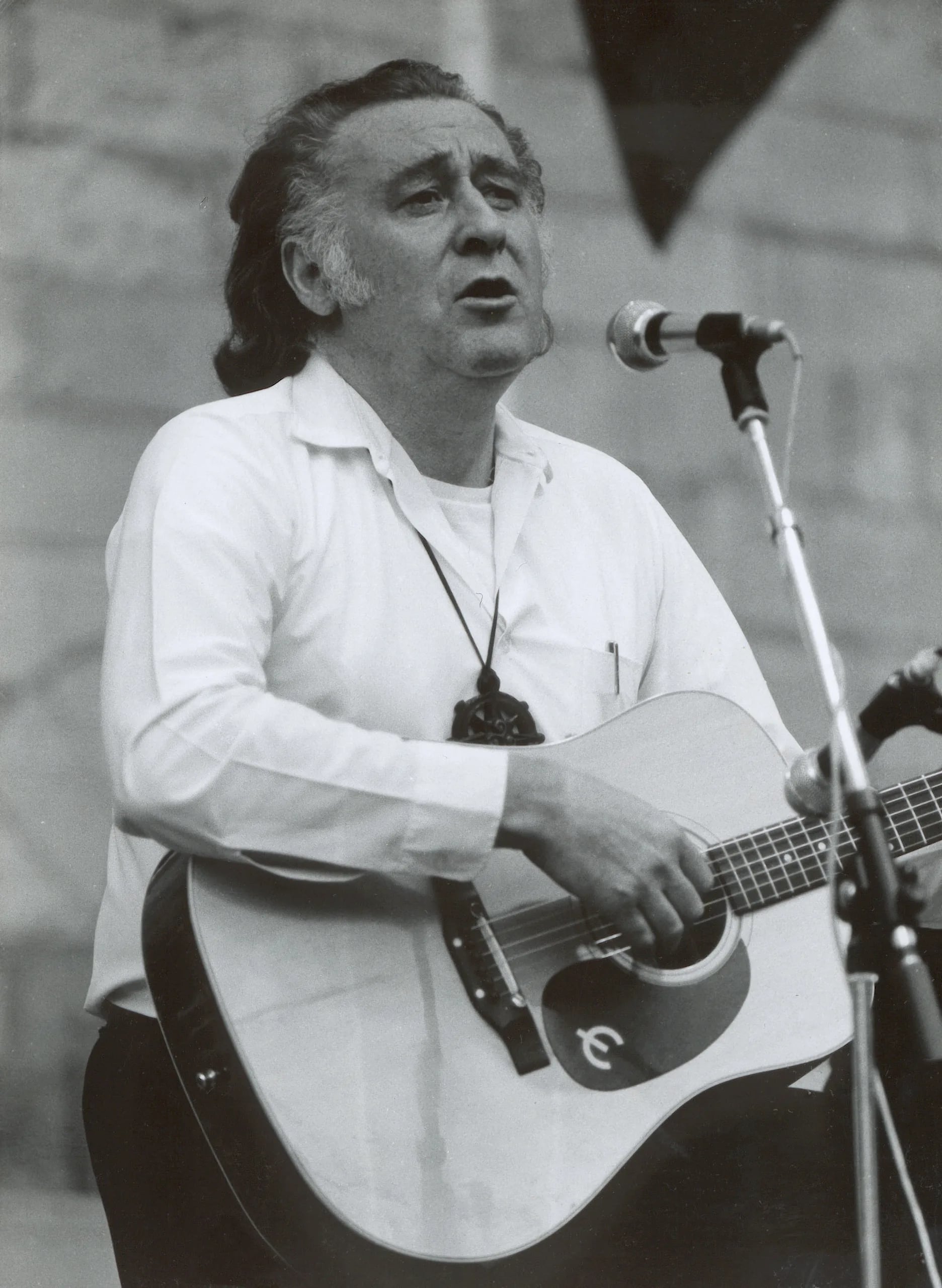 Porträt von Youenn Gwernig (1925–2006) – Gedenkseite