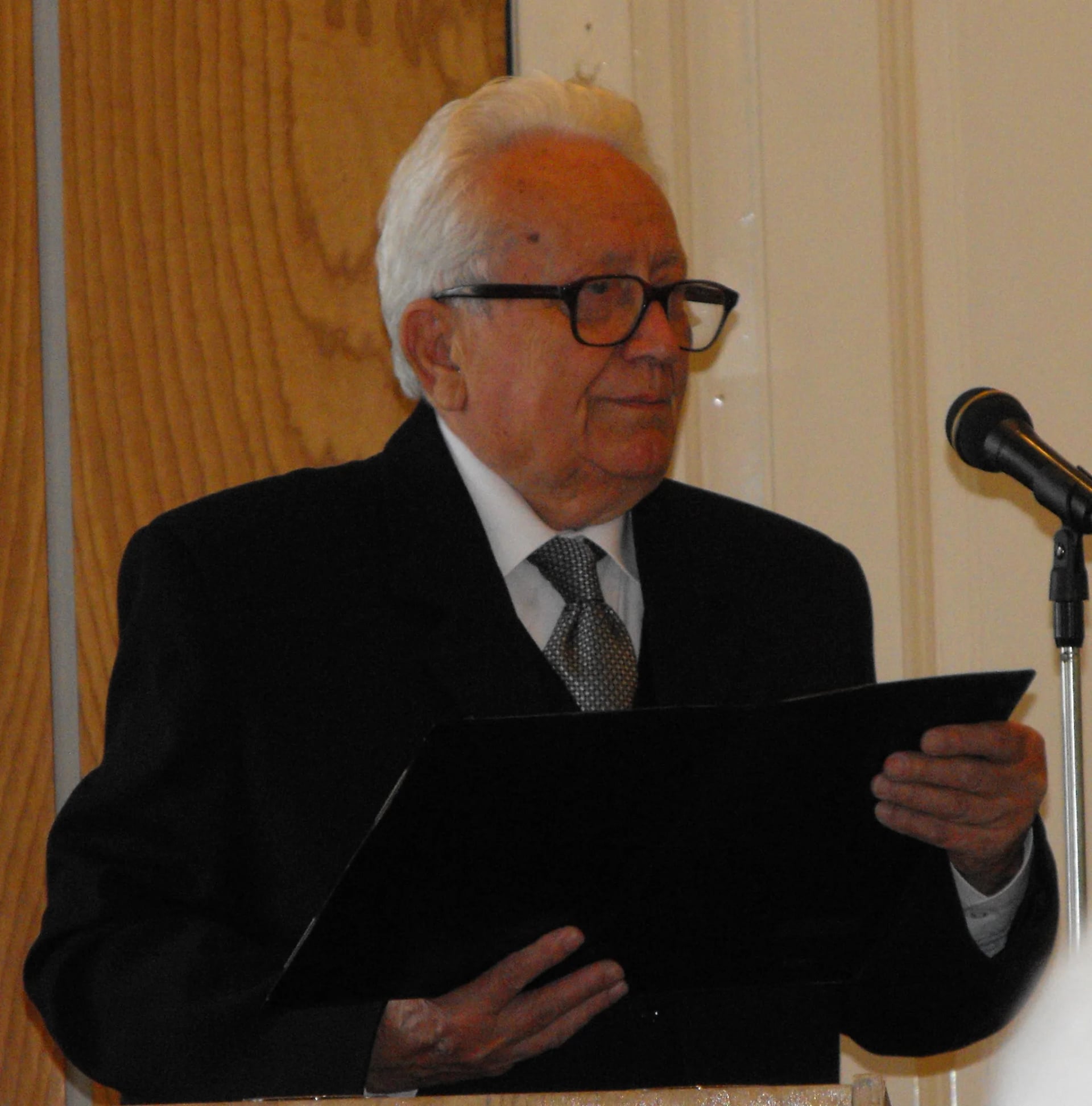 Porträt von Ferenc Tóth (1928–2018) – Gedenkseite