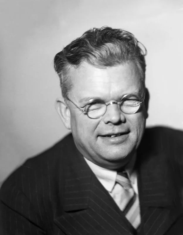 Portrait of Erik Bergvall (1880–1950) – memorial page