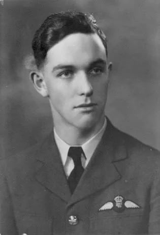 Portrait of Teddy Blenkinsop (1920–1945) – memorial page