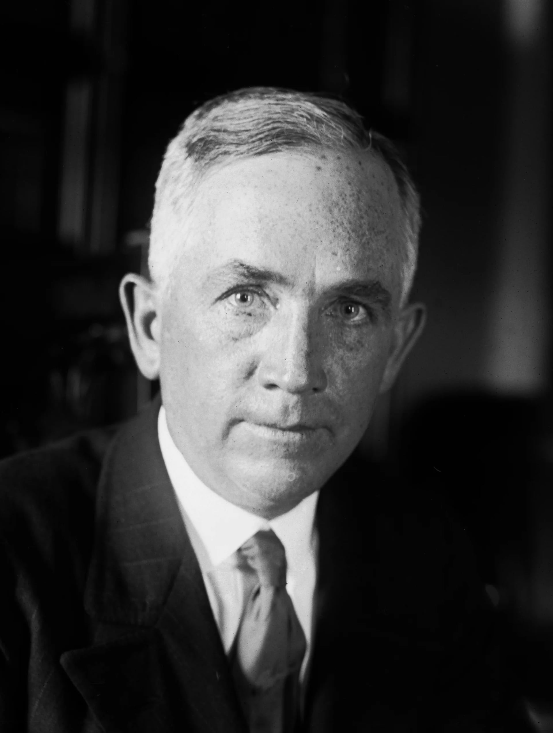 Portrait of Norman Davis (1878–1944) – memorial page