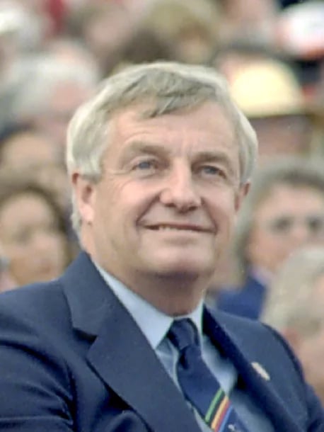 Porträt von Peter Lougheed (1928–2012) – Gedenkseite