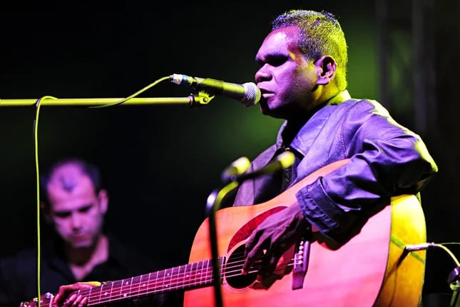 Portrait of Geoffrey Gurrumul Yunupingu (1971–2017) – memorial page