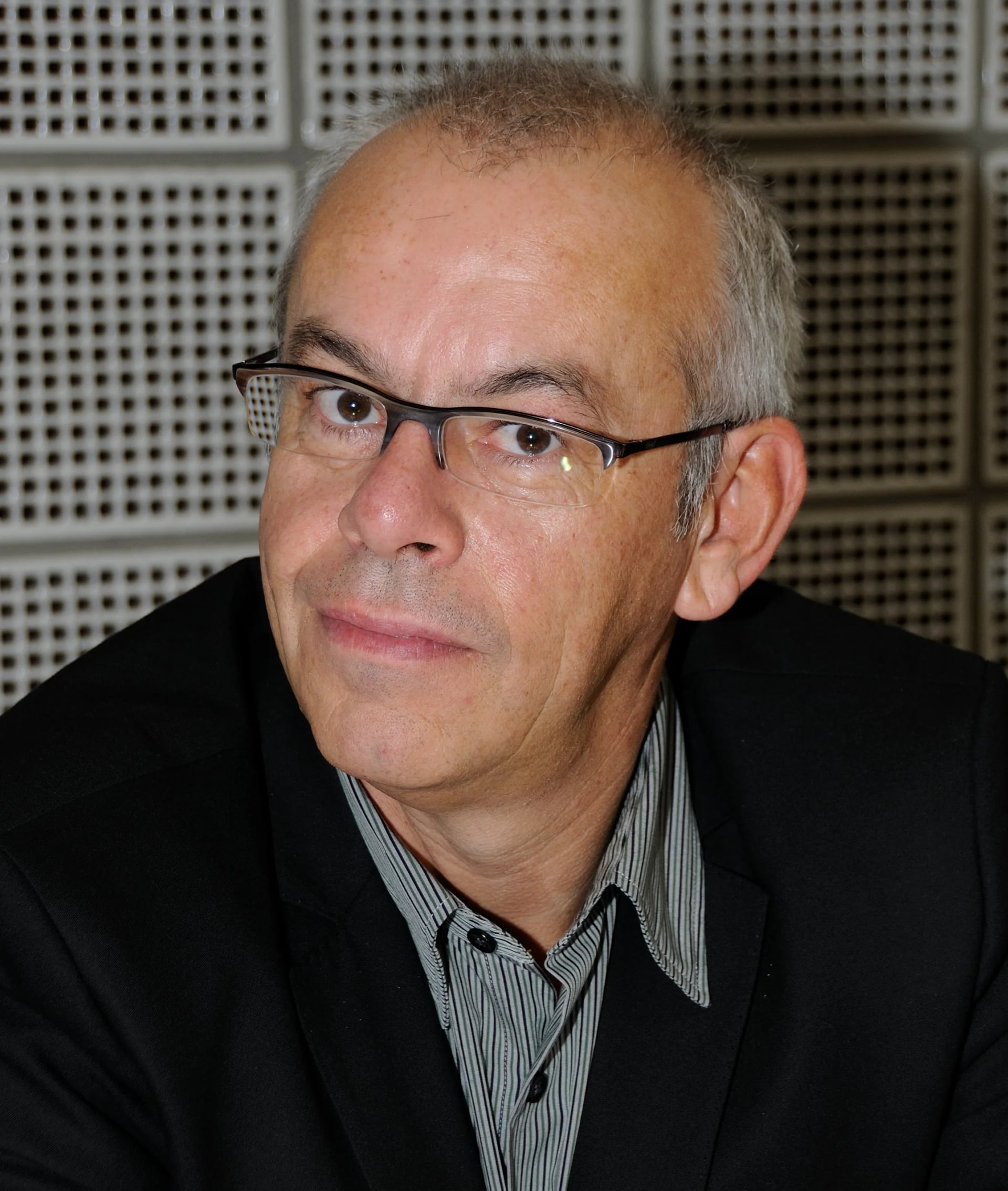 Portrait of Georges Hausemer (1957–2018) – memorial page