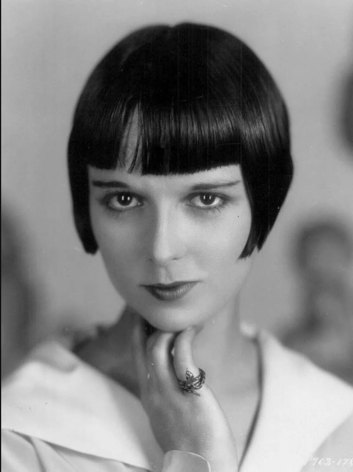Portrait of Louise Brooks (1906–1985) – memorial page