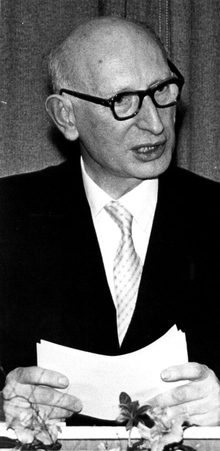 Porträt von Heinrich Strangmeier (1899–1986) – Gedenkseite