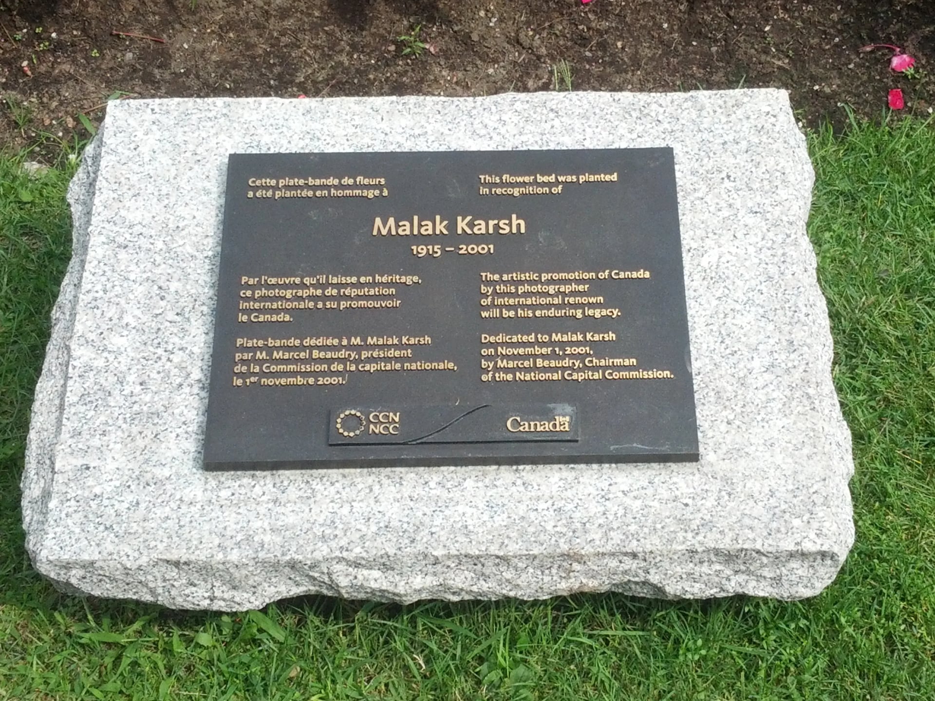 Portrait of Malak Karsh (1915–2001) – memorial page