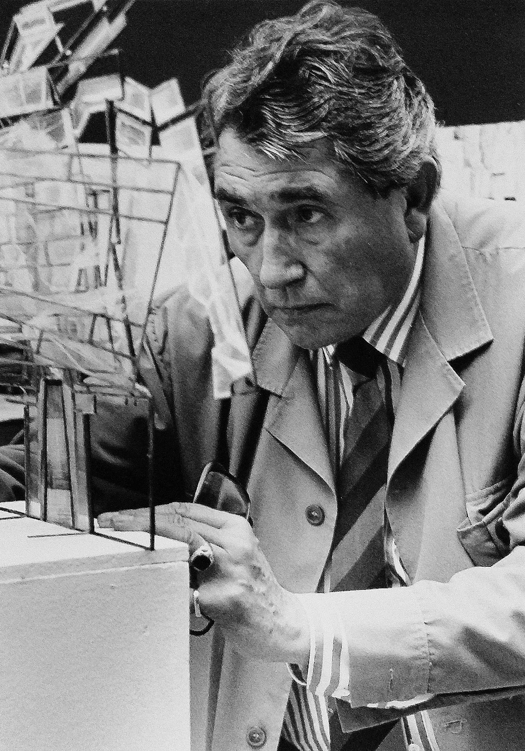 Porträt von Günther Schneider-Siemssen (1926–2015) – Gedenkseite