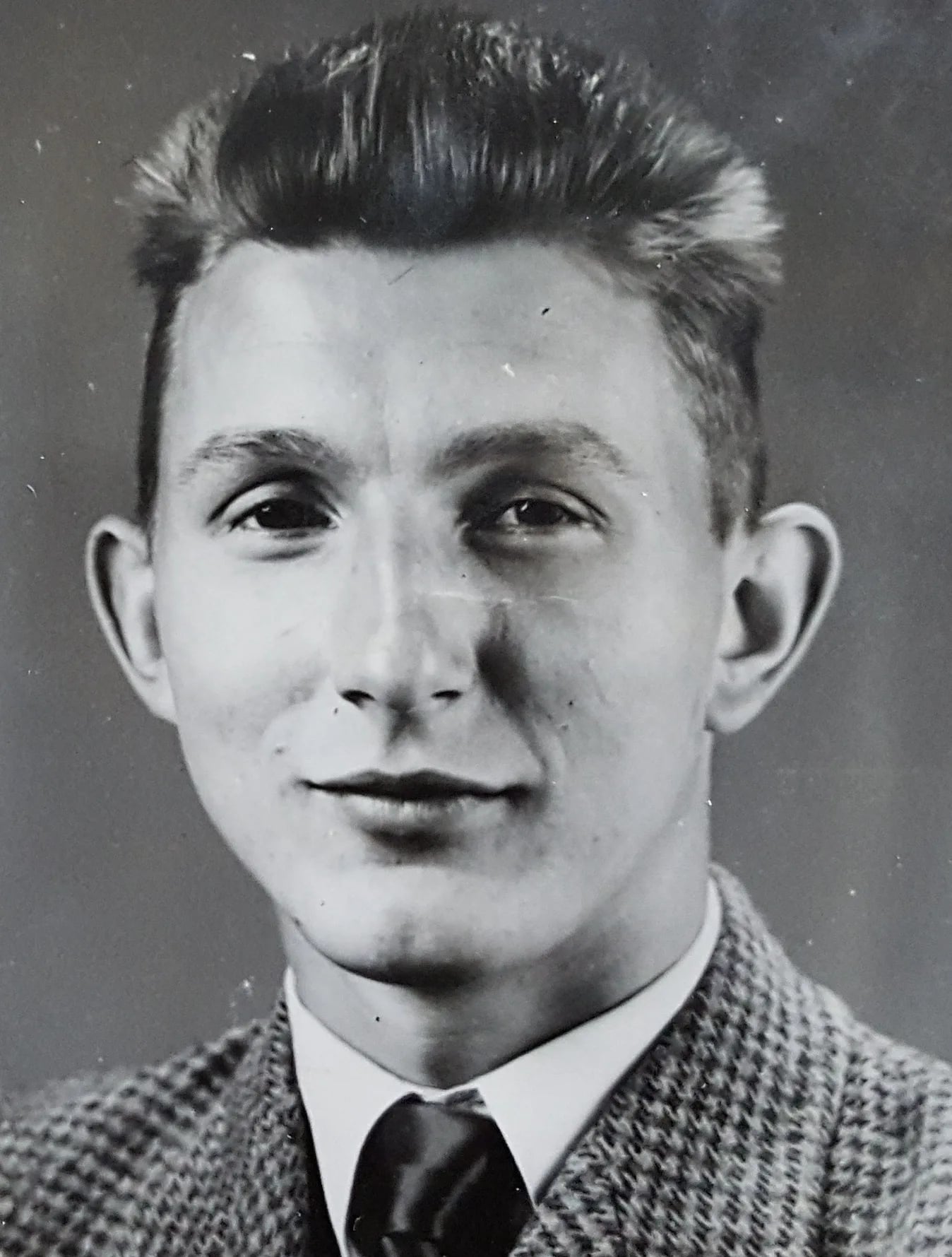Porträt von Svein Hauan (1934–2020) – Gedenkseite