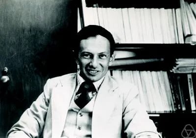 Portrait of Kenneth I. Gross (1938–2017) – memorial page