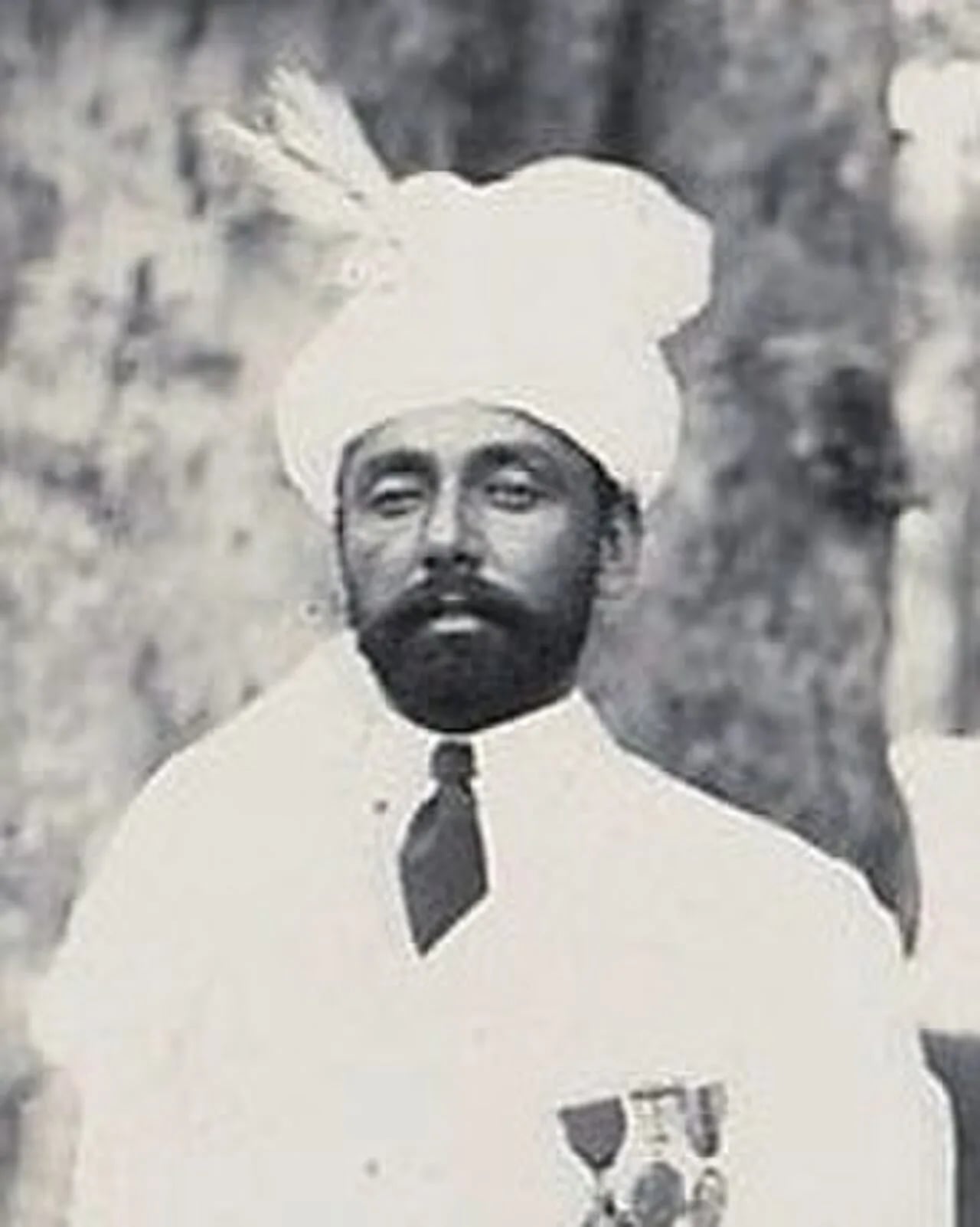 Portrait of Shuja ul-Mulk (1881–1936) – memorial page
