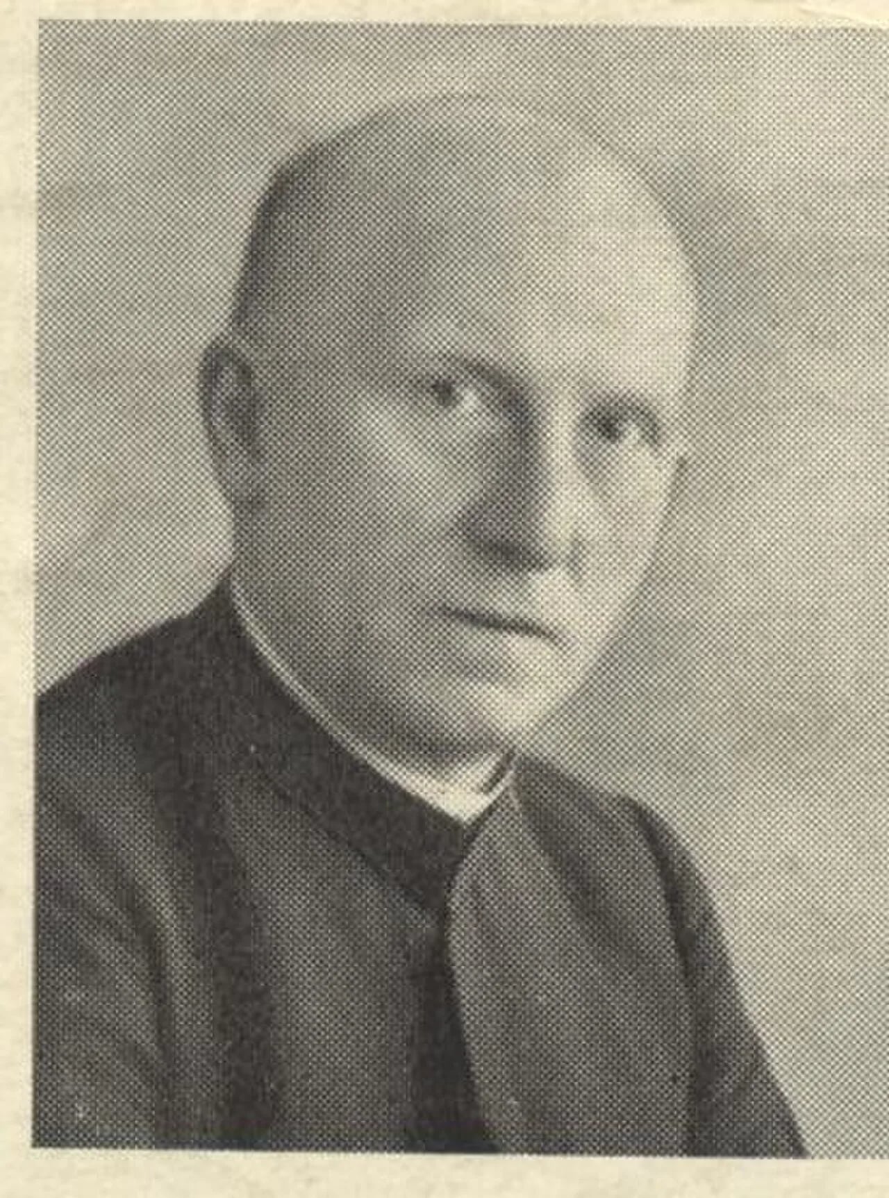 Portrait of Heinrich Stollhof (1878–1956) – memorial page