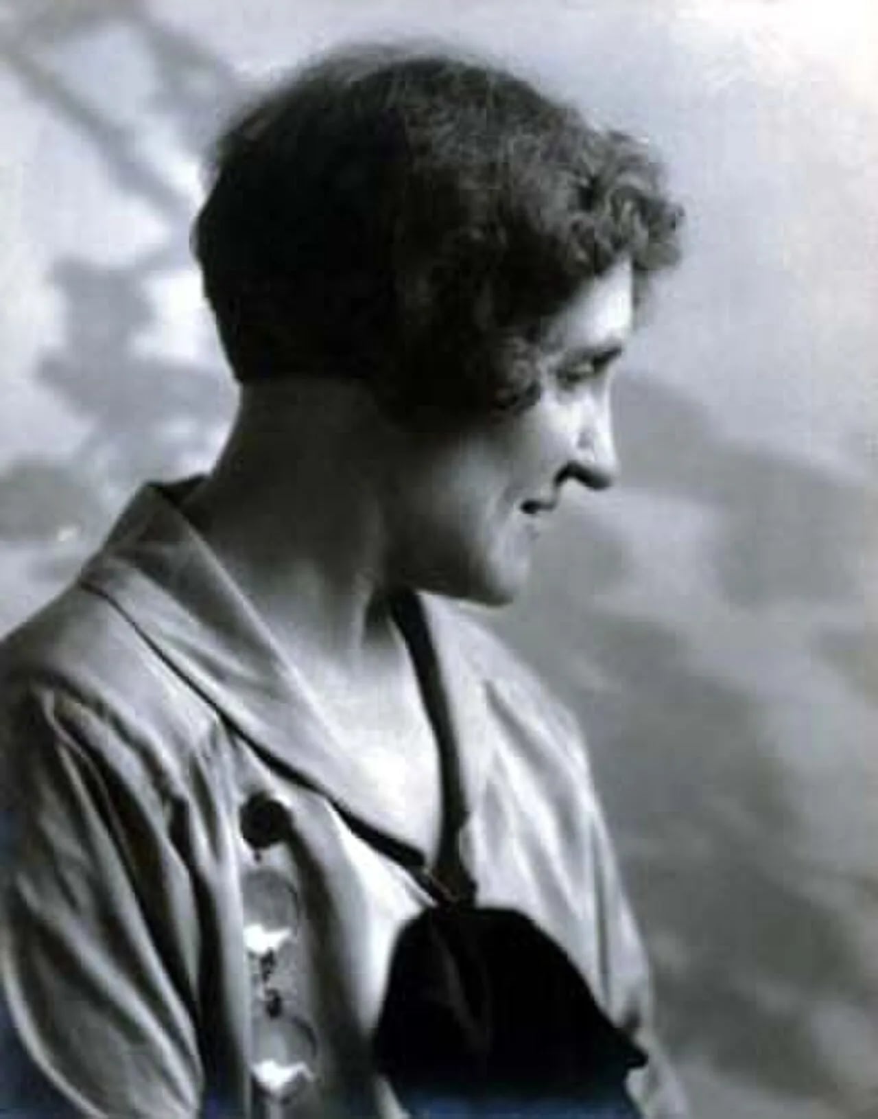 Portrait of Ella E. McBride (1862–1965) – memorial page