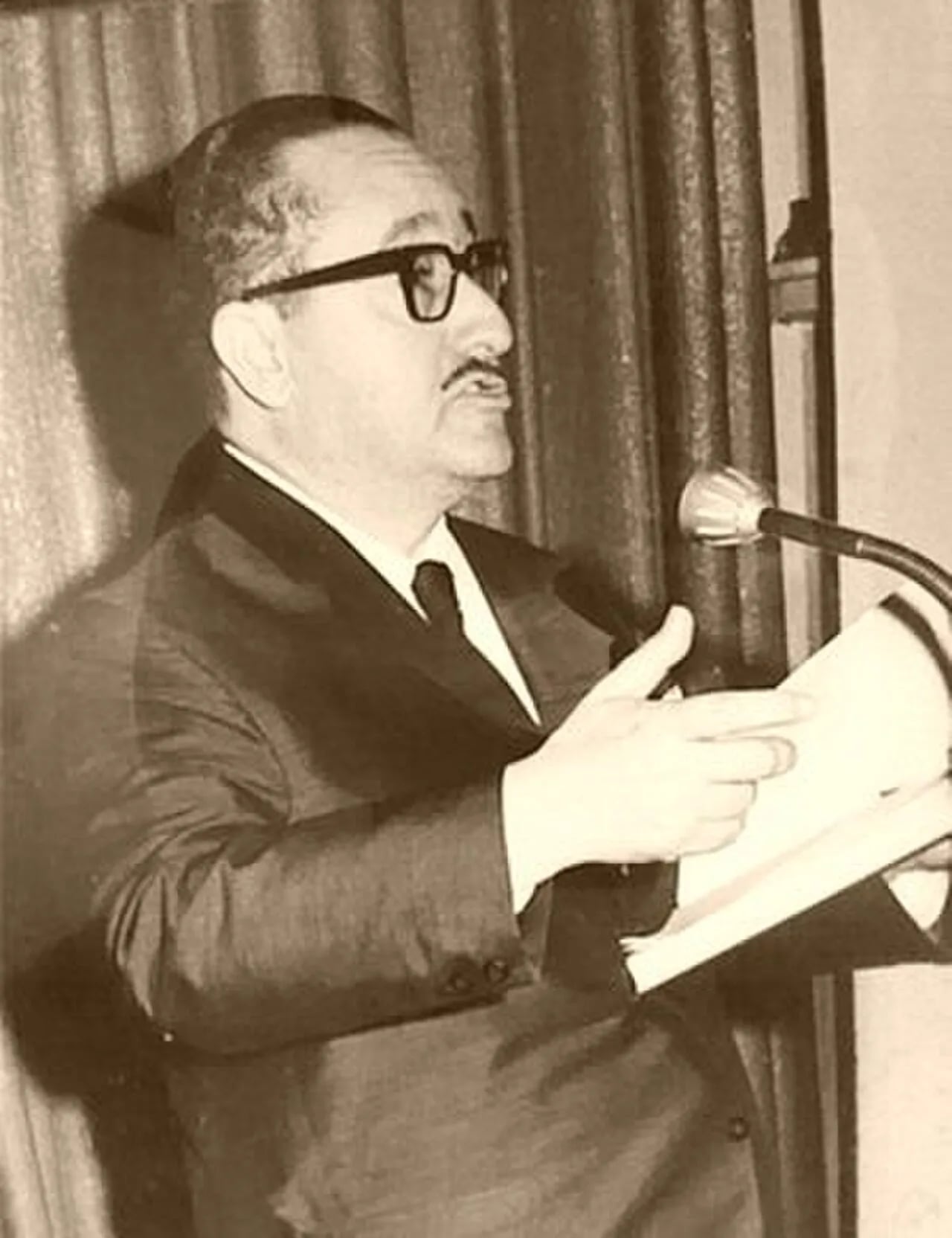 Portrait of Juan Beroes (1914–1975) – memorial page