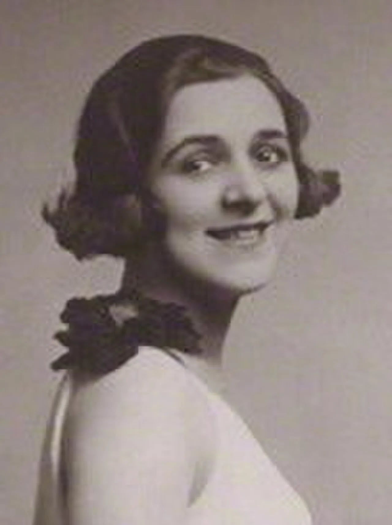 Porträt von Norah Blaney (1893–1983) – Gedenkseite
