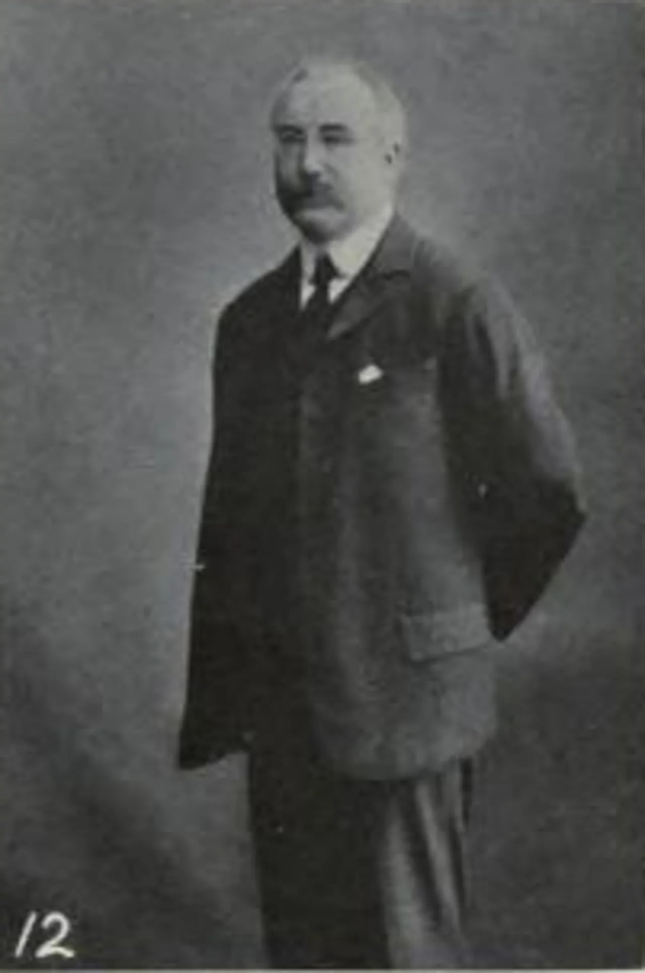 Portrait of Robert Shewan (1859–1934) – memorial page