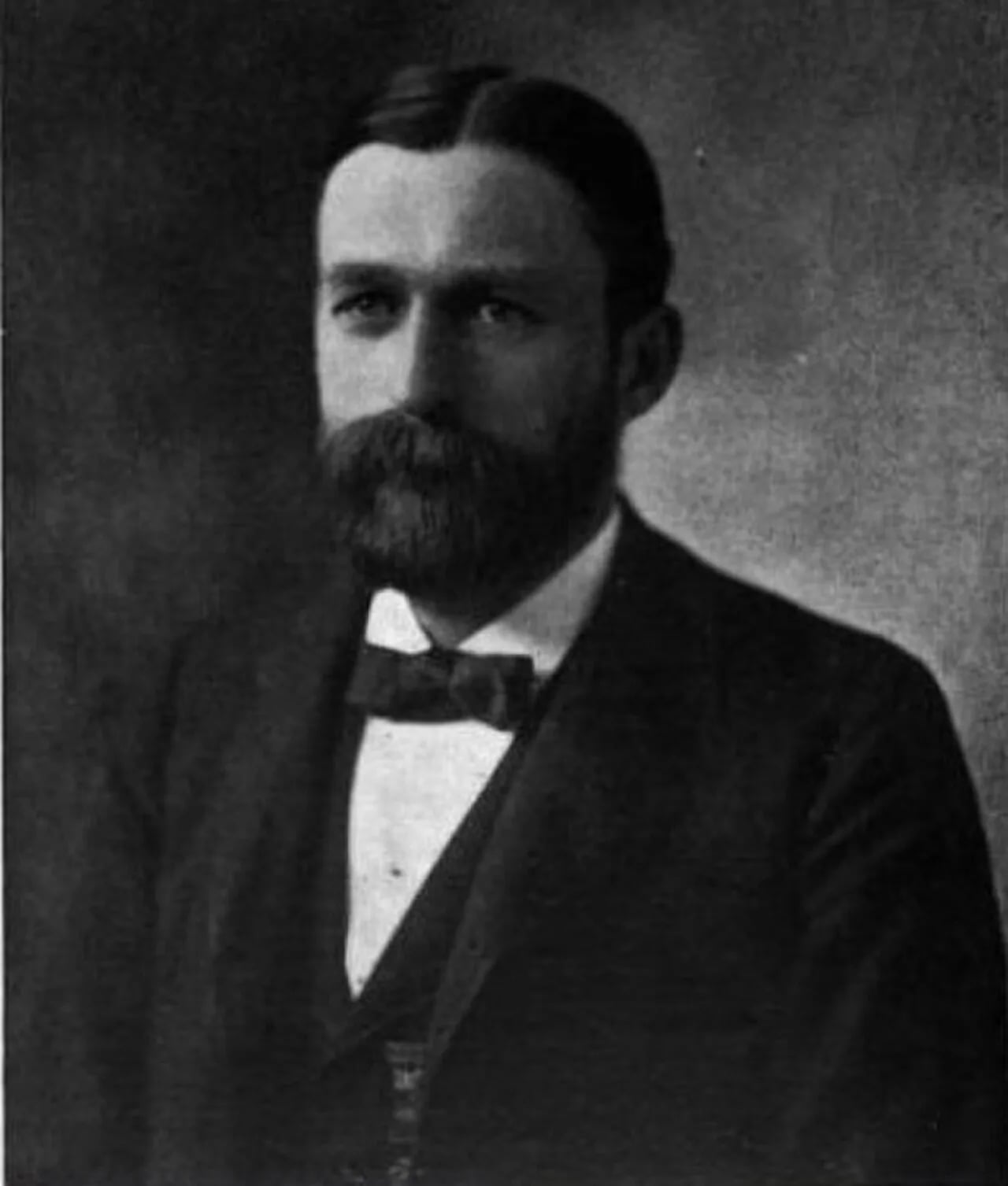 Portrait of Nelson W. Fisk (1854–1923) – memorial page