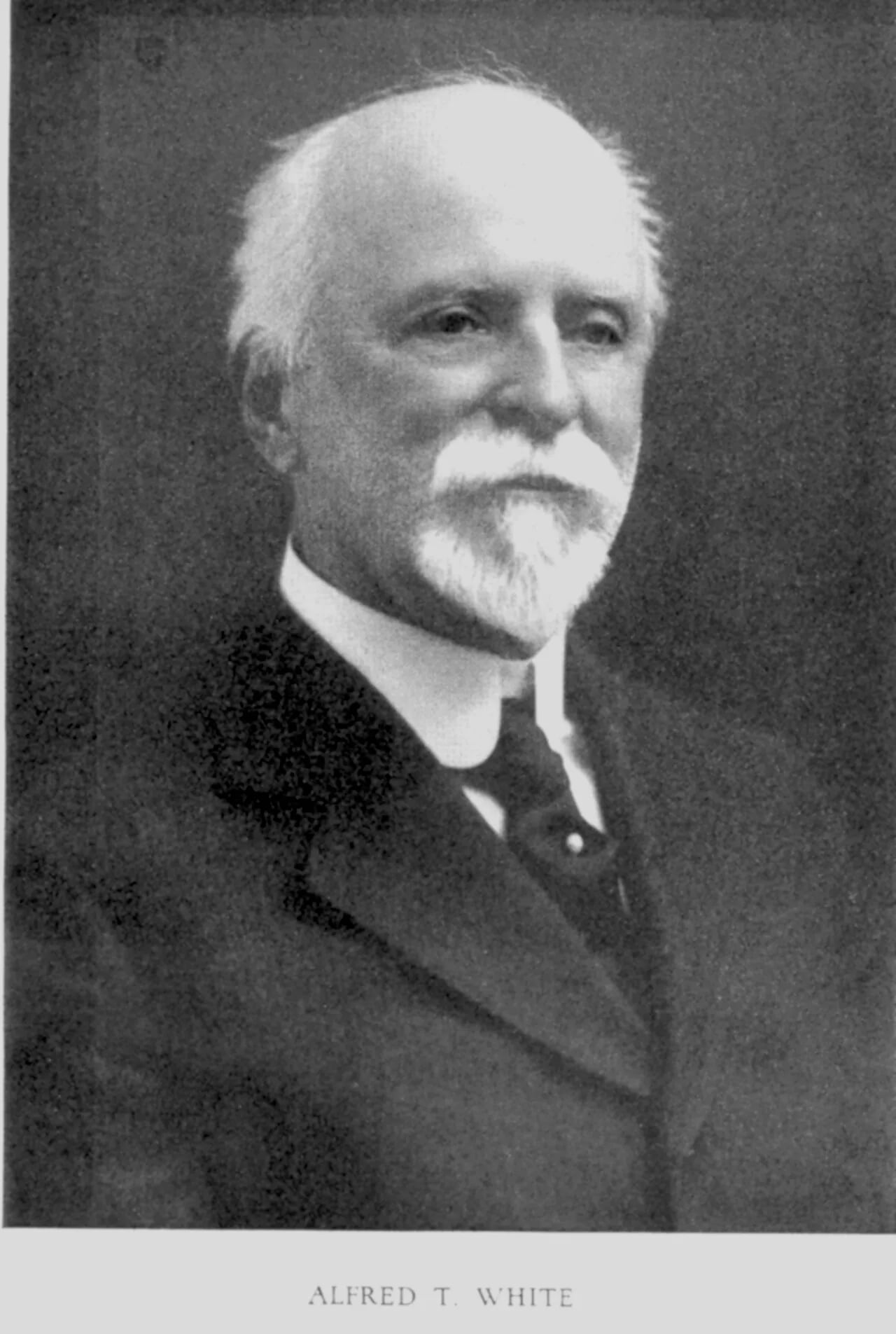 Porträt von Alfred Tredway White (1846–1921) – Gedenkseite
