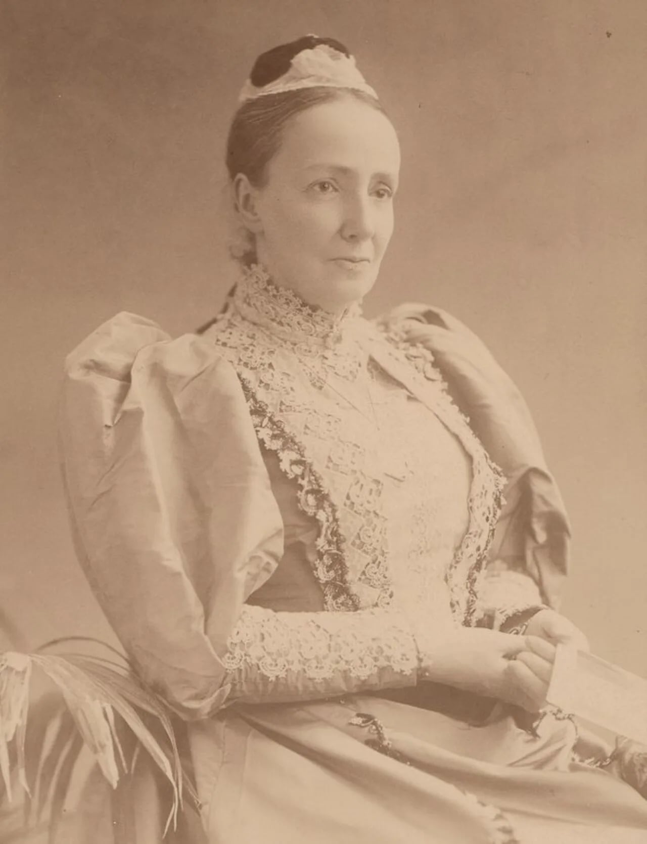 Portrait of Victoria Buxton (1839–1916) – memorial page